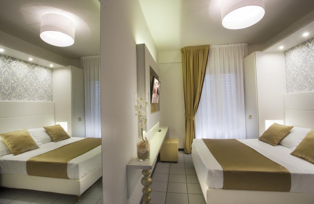 Hotel Ambassador リッチョーネ エクステリア 写真