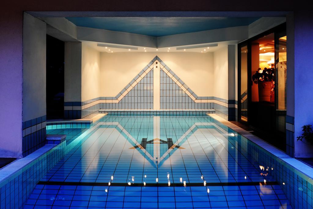 Hotel Ambassador リッチョーネ エクステリア 写真